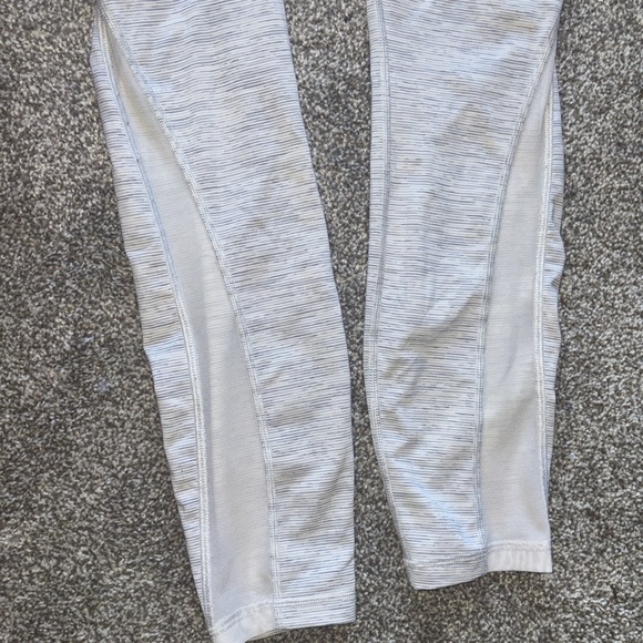 2 PIECE SET Lululemon leggings and top matching top - Picture 4 of 6